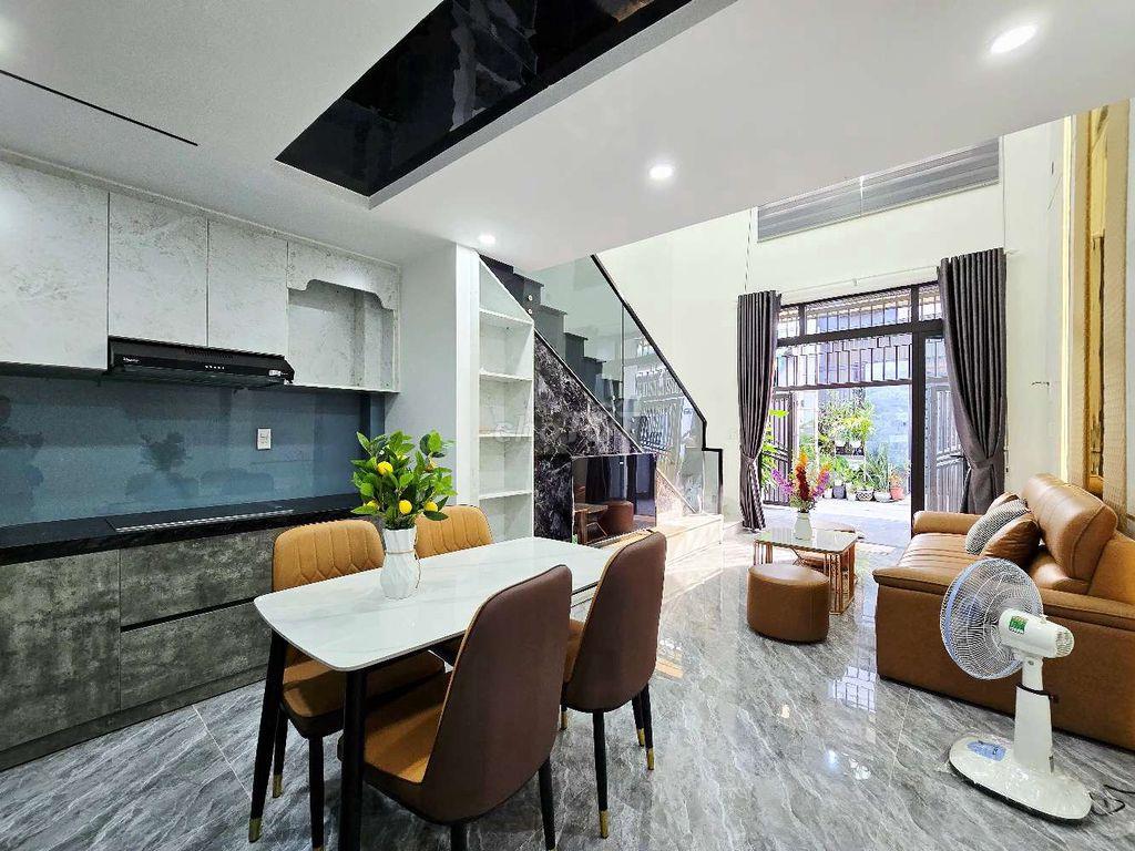 Chào bán nhà gác lửng 3pn, kiệt 3m Tôn Đản. 3ty650