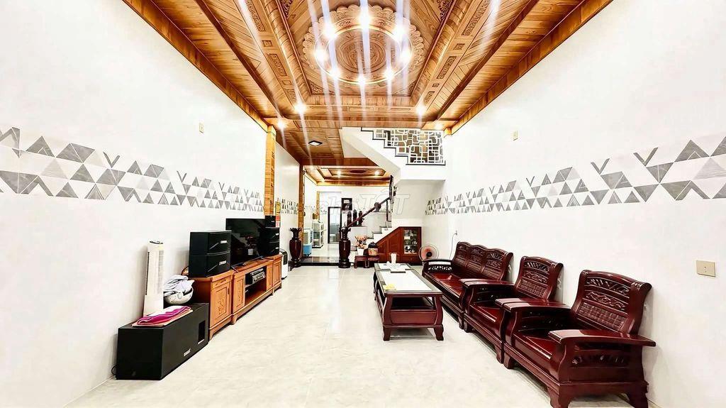 Nhà 3 tầng kiệt Nhựa Nguyễn Phước Nguyên. 80m2 giá 5ty950