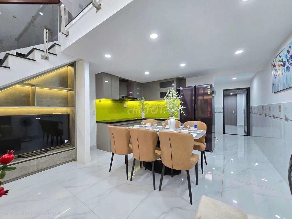 Tìm đâu ra nhà kiệt oto tận nơi kiệt Tôn Đản tp Đà Nẵng
Giá 4ty050tl
