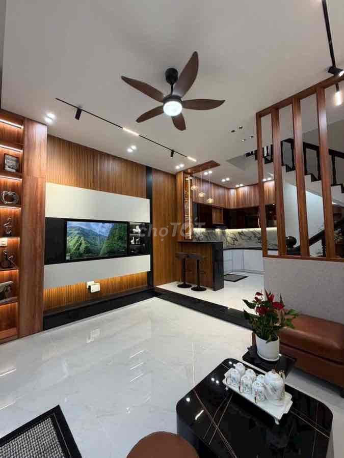 BÁN NHÀ 3 TẦNG KIỆT OTO NGUYỄN PHƯỚC NGUYÊN, DT 65M2, 6.450 TỶ