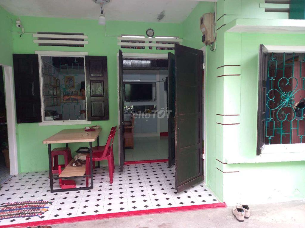 nhà ngay trung tâm thành phố -  giá rẻ 