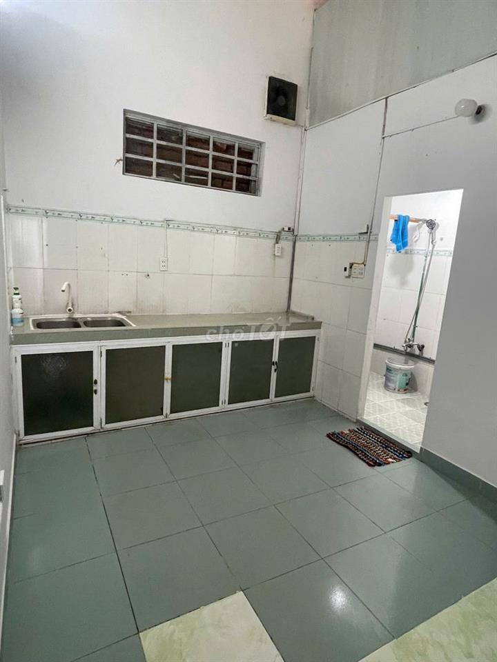 BÁN NHÀ MẸ NHU HẺM Ô TÔ 3.2 TỶ HƯỚNG BẮC CÓ TL