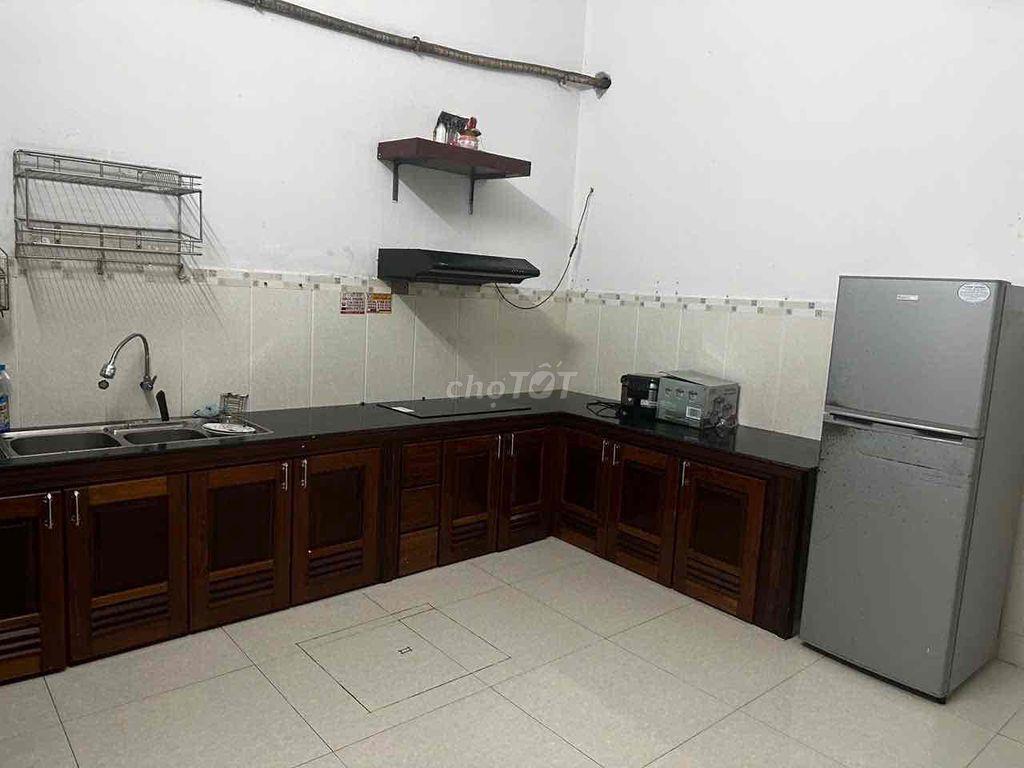 TÔI CHO THUÊ NHÀ 2 TẦNG MẶT TIỀN NGUYỄN LƯƠNG BẰNG