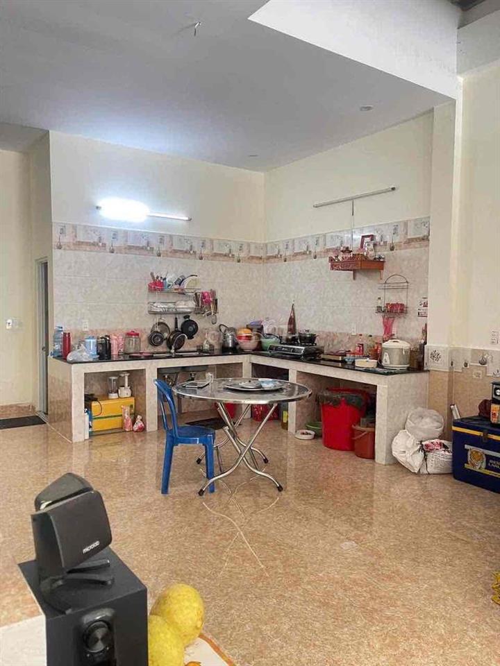 CHO THUÊ NHÀ ĐƯỜNG 10M5 NGAY TRƯỜNG ĐÀM QUANG TRUNG
