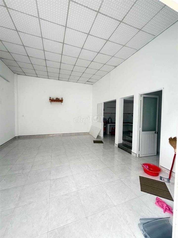 CHO THUÊ NHÀ LÔ GÓC XUÂN THIỀU 29. 3 PHÒNG NGỦ