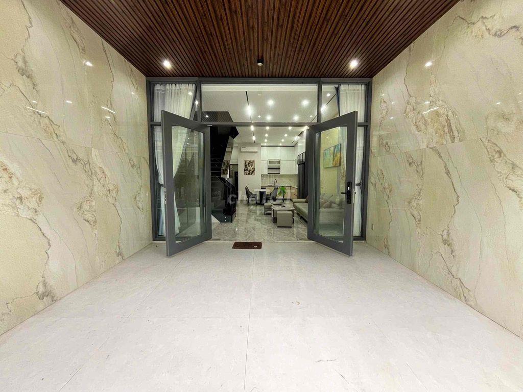 TÔI CHO THUÊ NHÀ 3 TẦNG FULL NỘI THẤT CAO CÂP ĐƯỜNG NGUYỄN CHÍNH