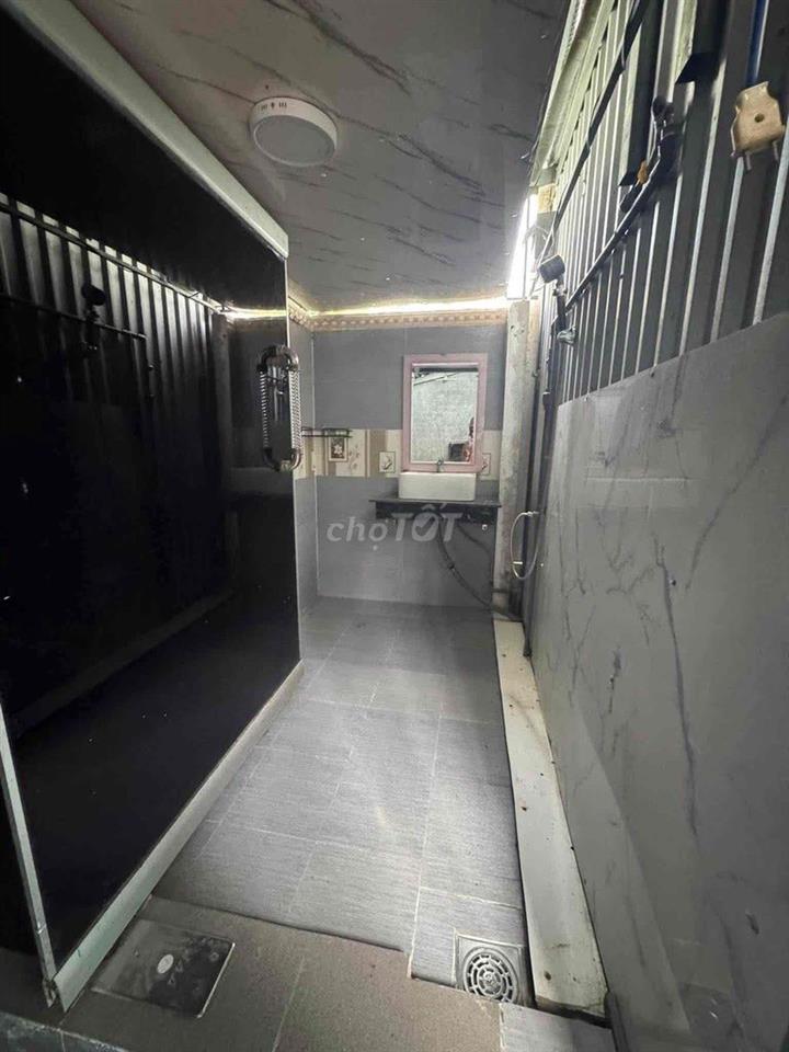 MÌNH CHO THUÊ NHÀ CẤP 4 MẶT TIỀN BIỂN XUÂN THIỀU 36