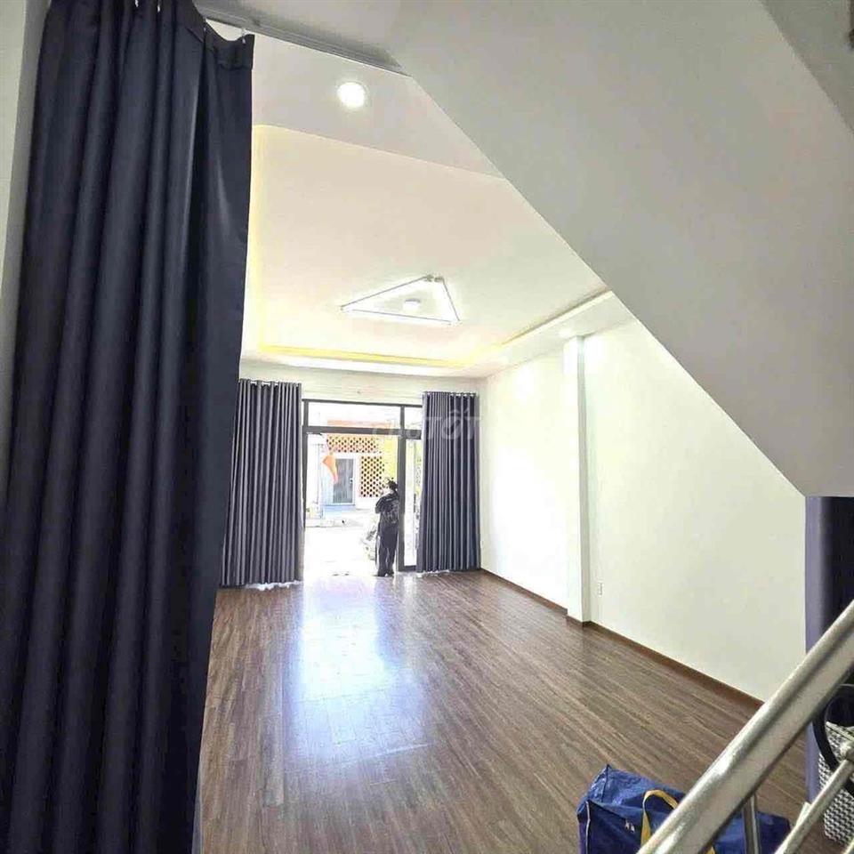 TÔI CHO THUÊ NHÀ 2 TẦNG GIÁP VĂN CƯƠNG