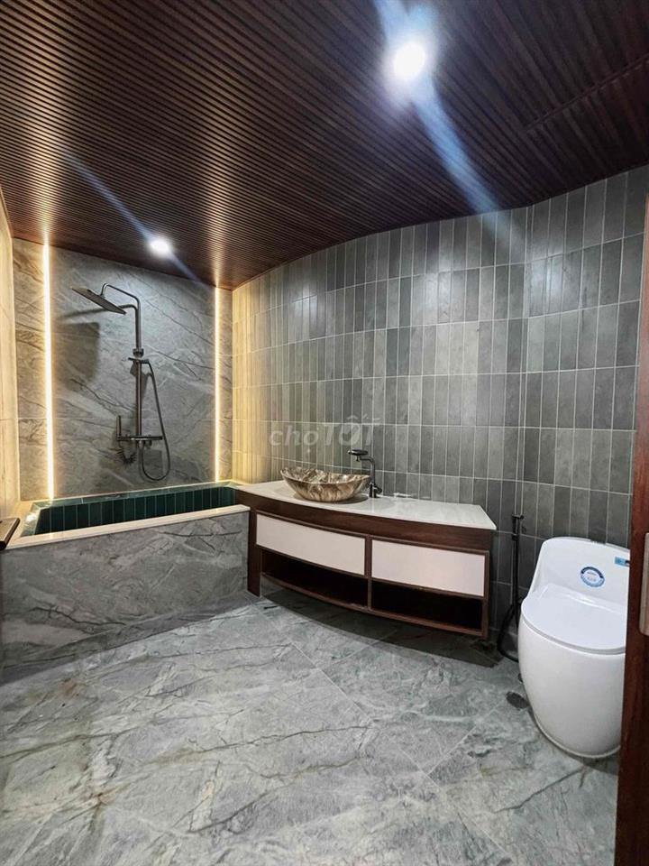 BÁN NHÀ 3 TẦNG SÁT NGUYỄN VĂN LINH ĐÀ NẴNG