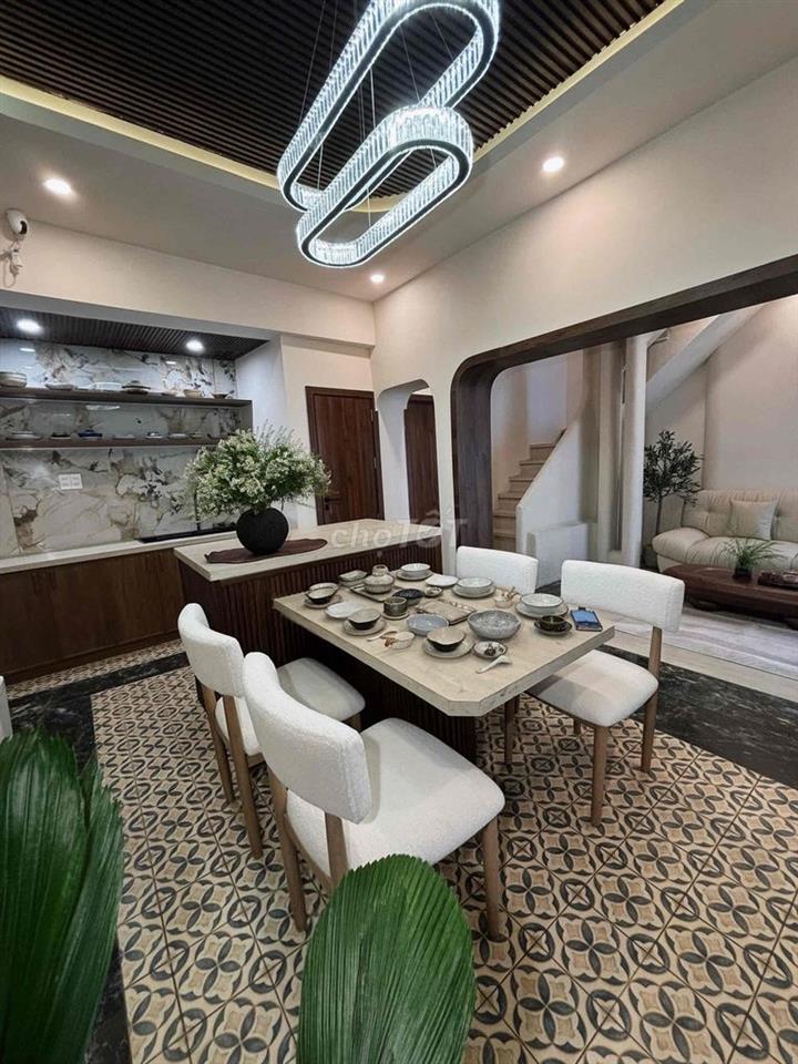 BÁN NHÀ 3 TẦNG SÁT NGUYỄN VĂN LINH ĐÀ NẴNG