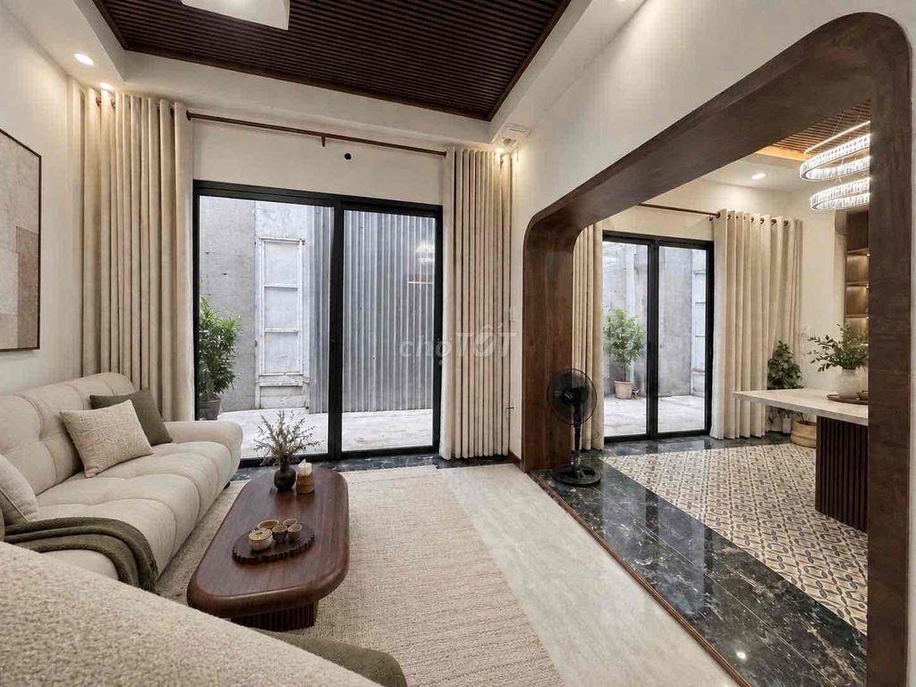 Bán nhà sát mặt tiền Hải Châu Đà Nẵng