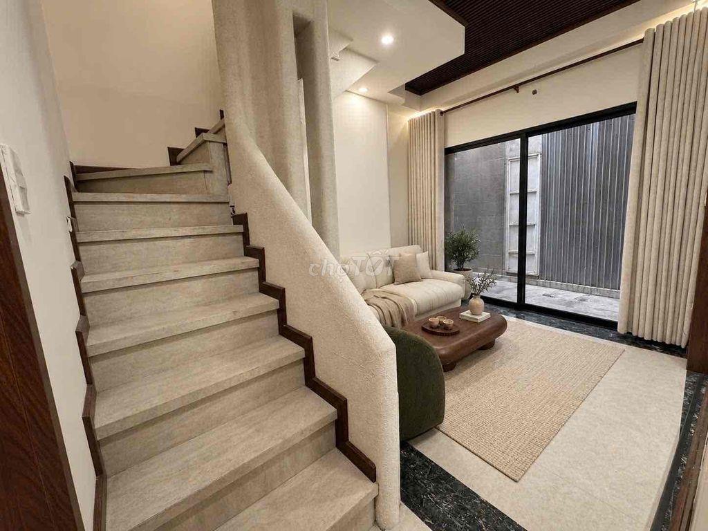 Bán nhà sát mặt tiền Hải Châu Đà Nẵng