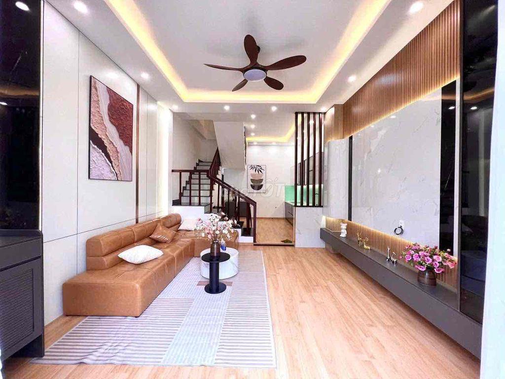 Bán gấp trong tuần nhà 3 tầng mặt tiền Tiểu La- Bình An 7 Hoà Cường