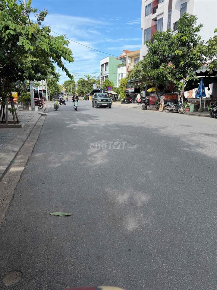 Bán nhanh nhà 2 tầng  dt 85m ngang 8m sau nhà mt 15m tt Thanh Khê 3ty7