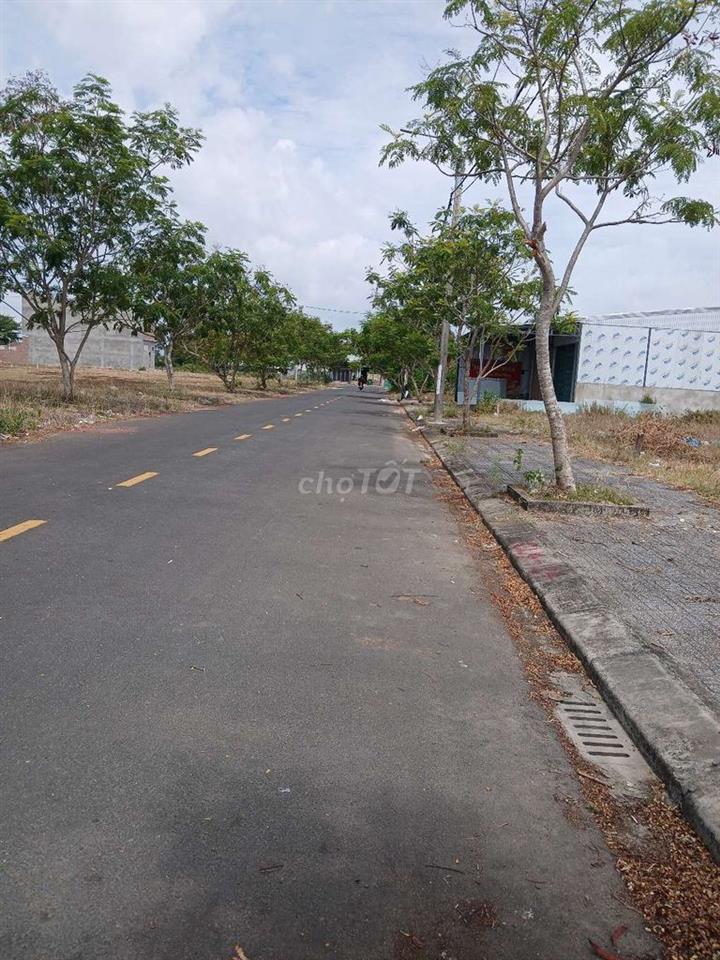 bán đất nền khu đô thị điện thắng trung bên trạm thu phí