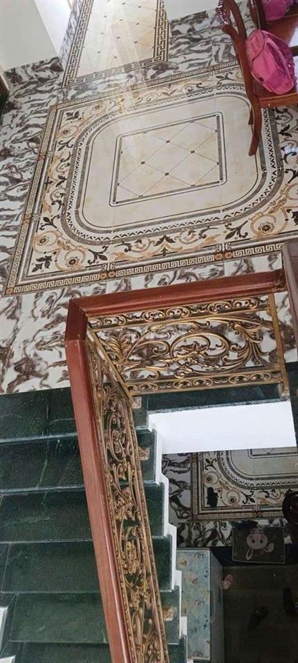CẦN TIỀN BÁN GẤP NHÀ BIỆT THỰ KHU 532