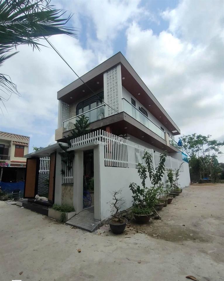 Cần bán nhà gấp
