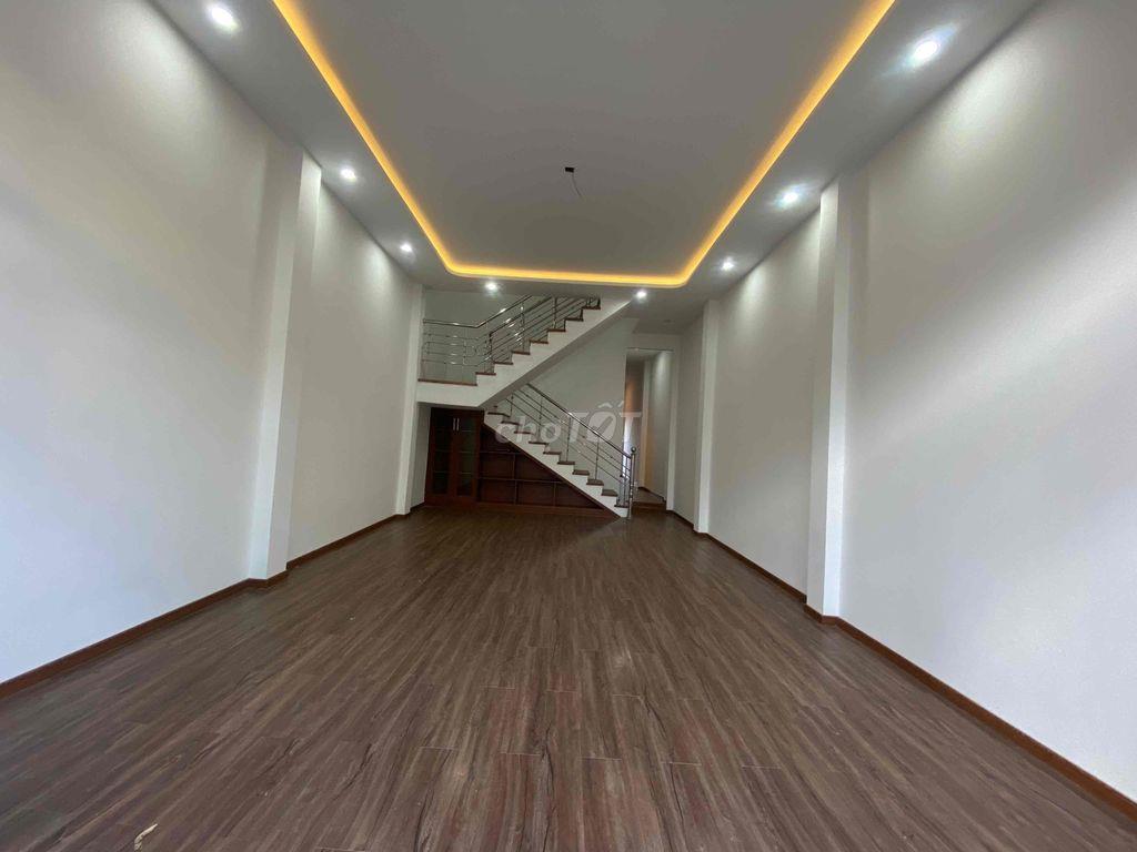 GIÁP VĂN CƯƠNG- Tầng 2 View biển Nguyễn Tất Thành,giá hời cho khách TC