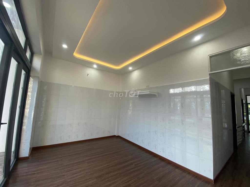 GIÁP VĂN CƯƠNG- Tầng 2 View biển Nguyễn Tất Thành,giá hời cho khách TC