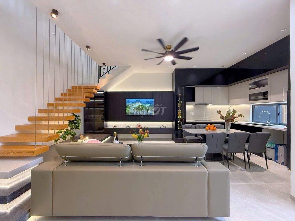 nhà mới full nội thất cách biển 500m Đà Nẵng giá đầu tư cần ra nhanh