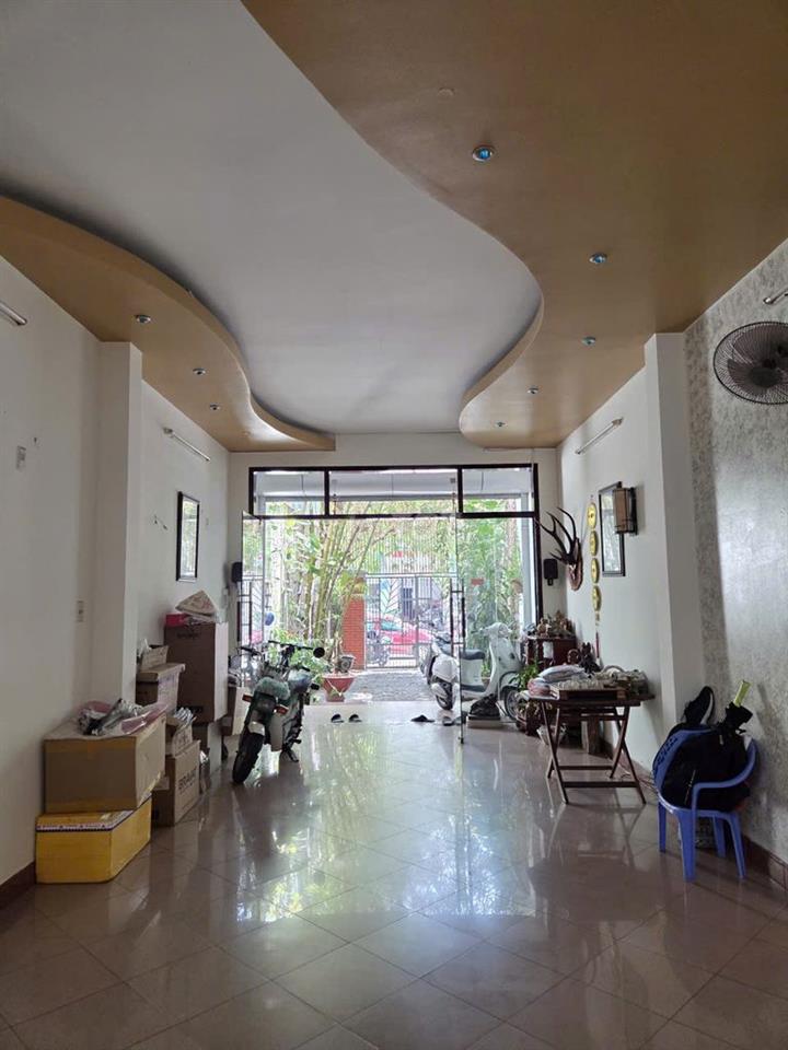 CHO THUÊ NHÀ SÂN VƯỜN TRUNG TÂM ĐÀ NẴNG, GẦN BỆNH VIỆN C ĐÀ NẴNG 