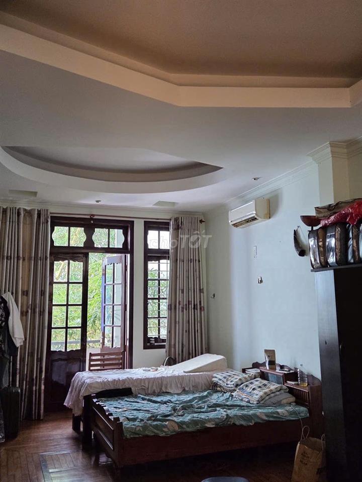 CHO THUÊ NHÀ SÂN VƯỜN TRUNG TÂM ĐÀ NẴNG, GẦN BỆNH VIỆN C ĐÀ NẴNG 