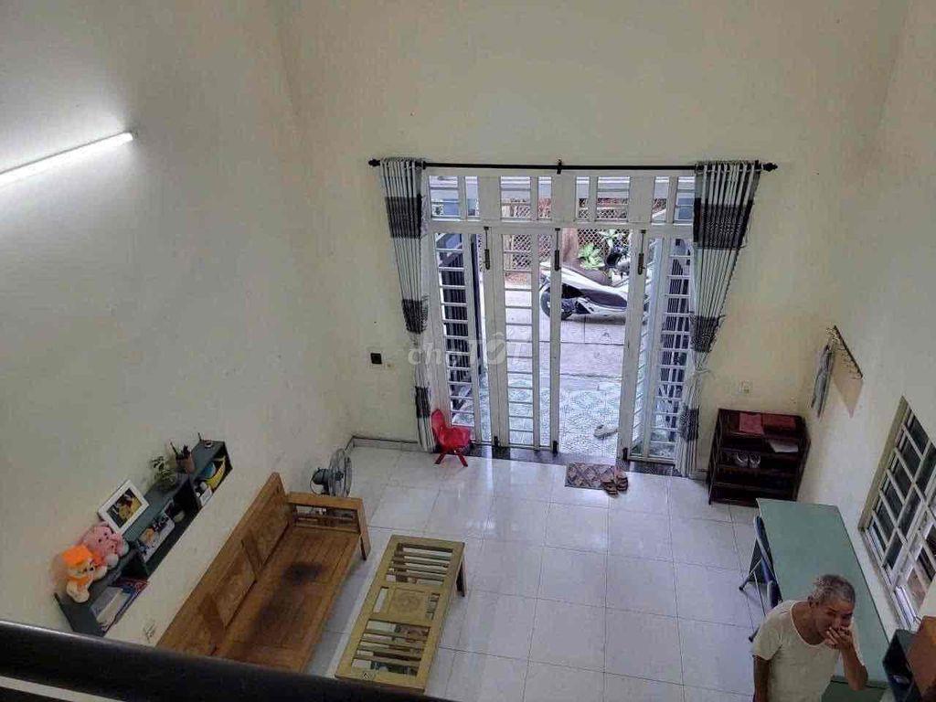 Nhà gác lửng đúc - Kiệt ô tô 5m - Tôn Đức Thắng.