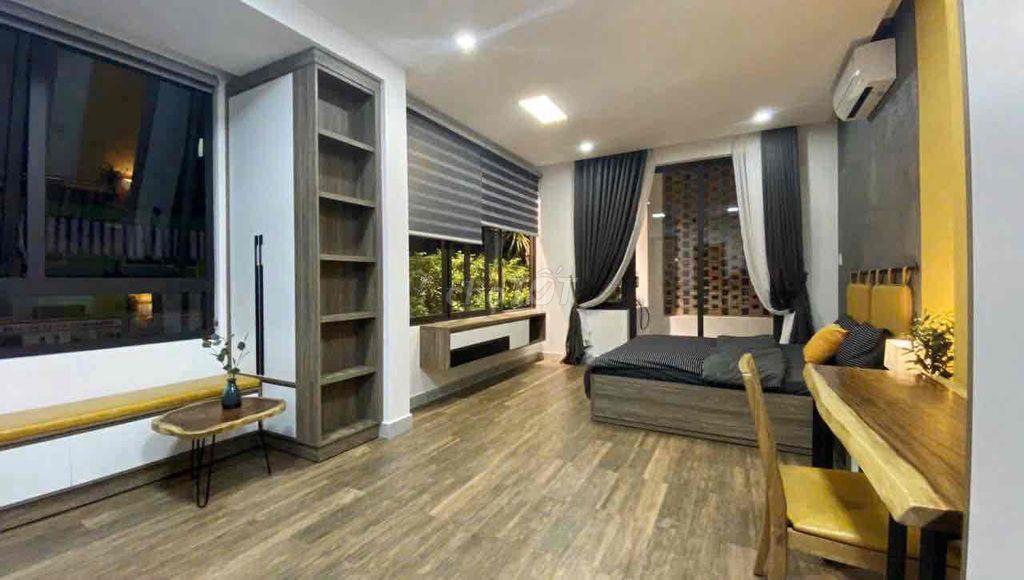 Homestay nhà 3 tầng lô góc 2 mặt tiền đường Phan Bôi  trung tâm khu ph
