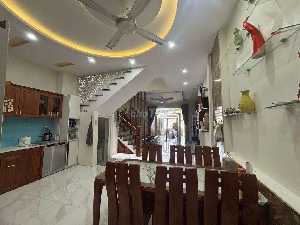 Chị mình cần bán gấp nên giảm giá nhanh cho khách thiện chí