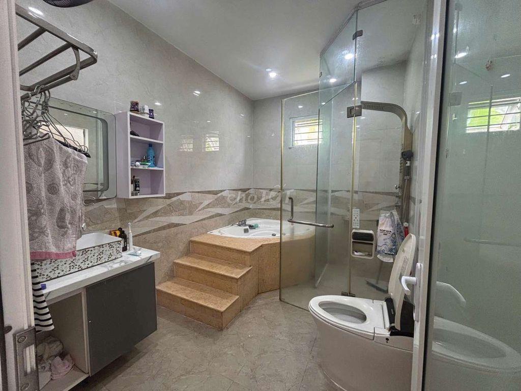 Chị mình cần bán gấp nên giảm giá nhanh cho khách thiện chí