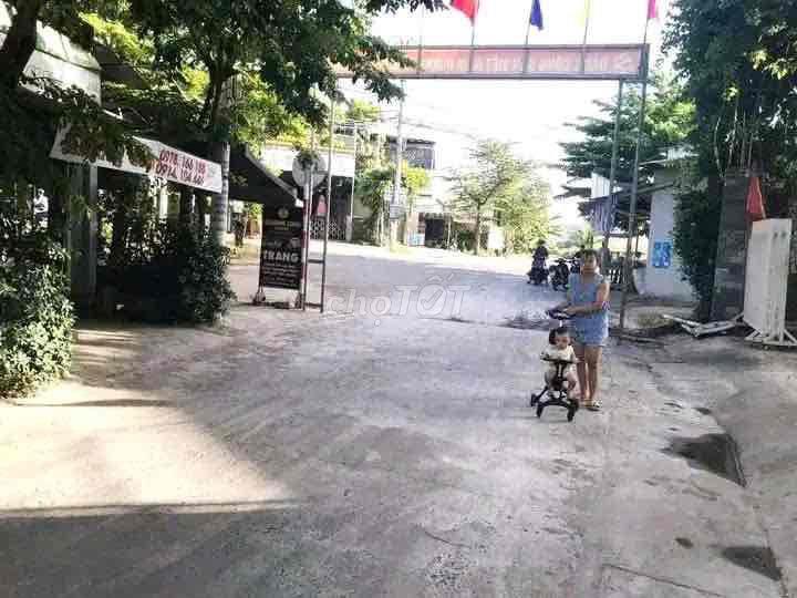 Bán nhà kiệt 4m5 ô tô thông, gần trường học chợ , Quận Cẩm Lệ