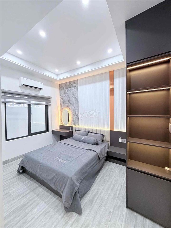 chính chủ cần bán gấp nhà mặt tiền đặng huy tá vitri rất đẹp