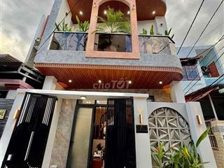 BÁN NHÀ 3 TẦNG 3 MÊ MỚI ĐẸP FUNL NỘI THẤT