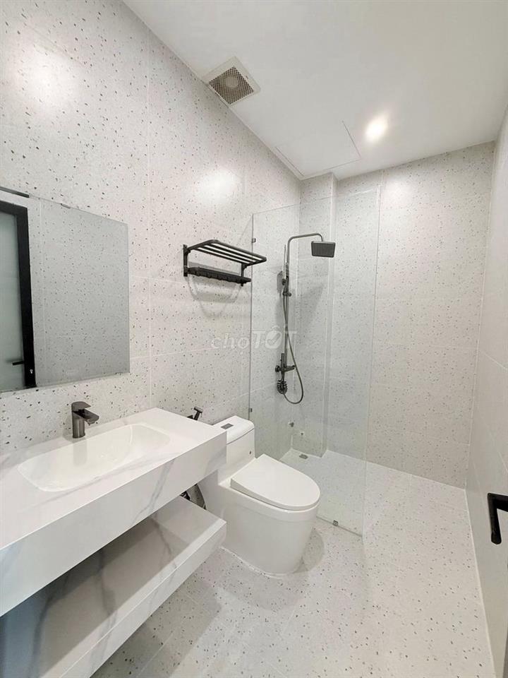 BÁN NHÀ 3 TẦNG THANH LƯƠNG 18,HÒA XUÂN FULL NỘI THẤT