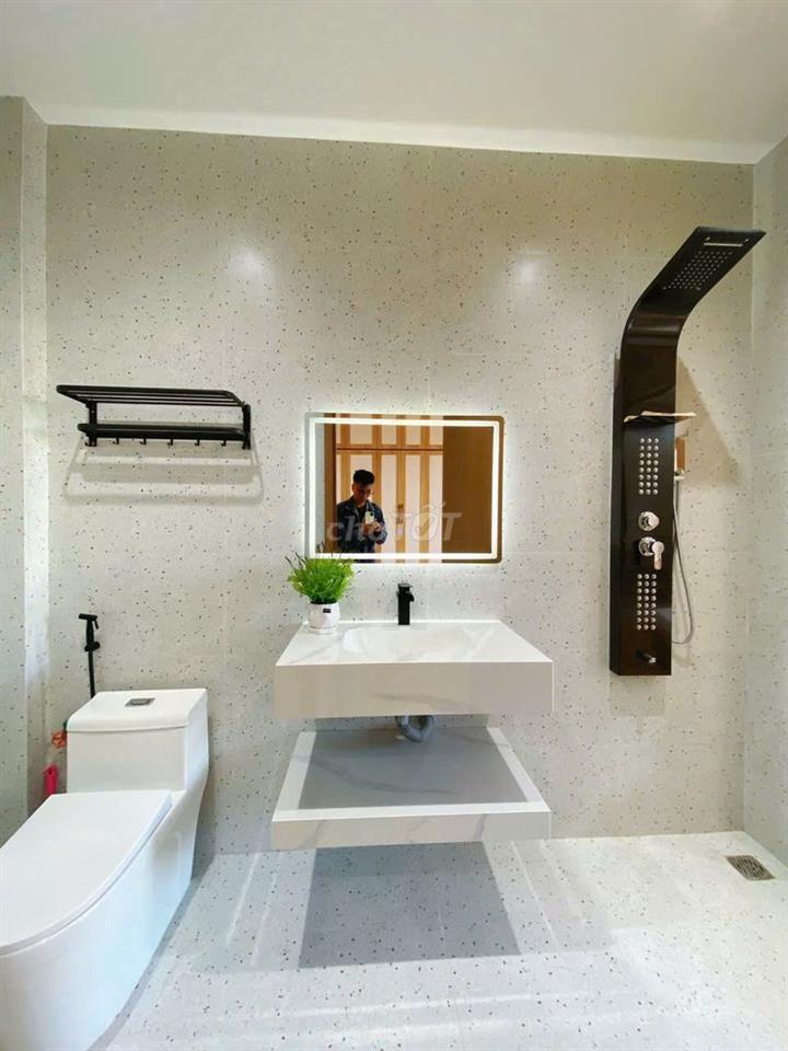 BÁN NHÀ 3 TẦNG ĐƯỜNG 7M5 NGUYỄN THỊ SÁU,HÒA XUÂN FULL NỘI THẤT