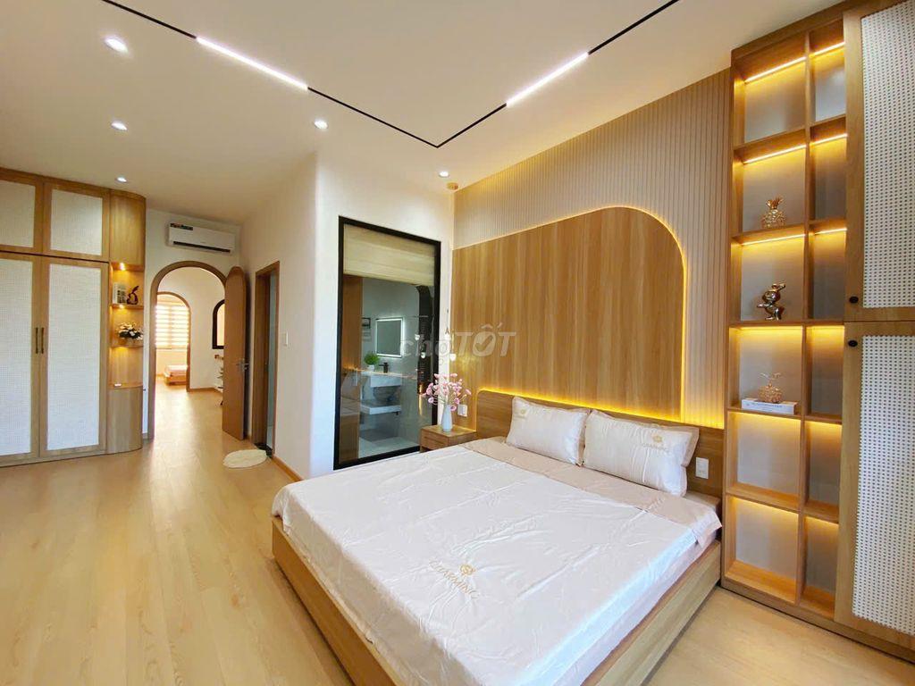 BÁN NHÀ 3 TẦNG ĐƯỜNG 7M5 NGUYỄN THỊ SÁU,HÒA XUÂN FULL NỘI THẤT