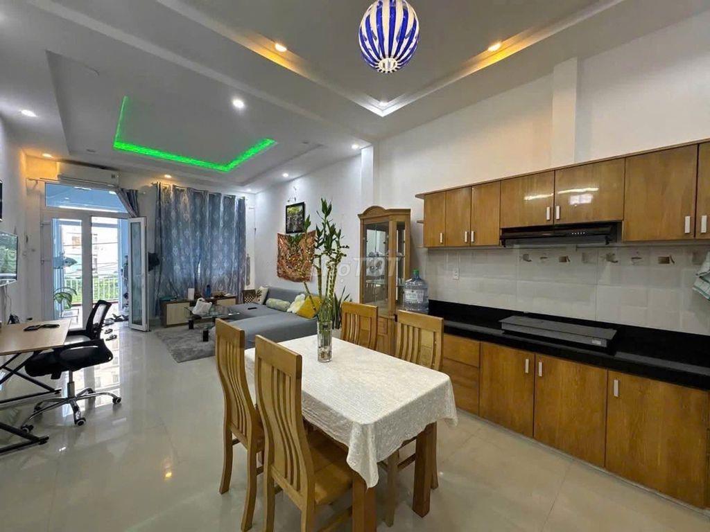Bán nhà 2 tầng, 2 phòng khép kín đang cho thuê 25tr/tháng