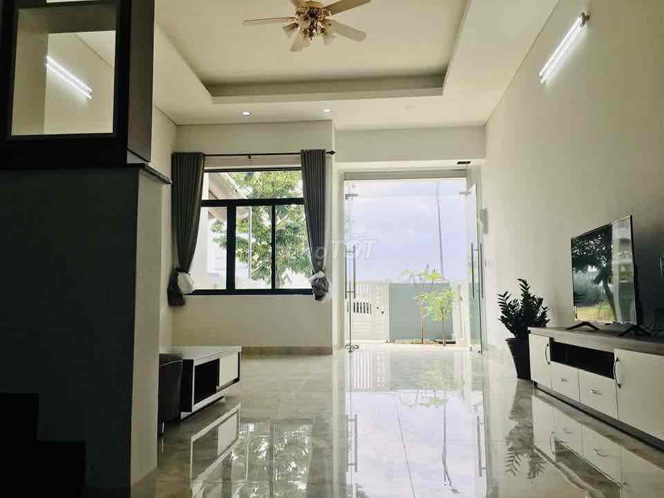 Sát biển Nguyễn Tất Thành - 4PN - Full Nội Thất