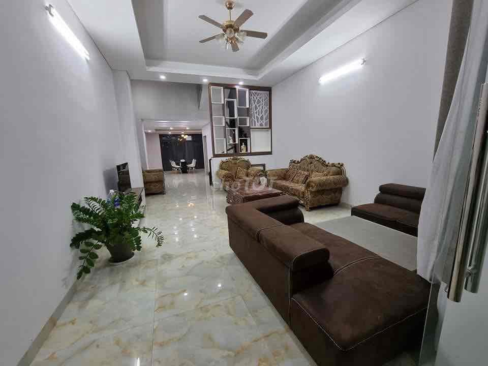 Sát biển Nguyễn Tất Thành - 4PN - Full Nội Thất