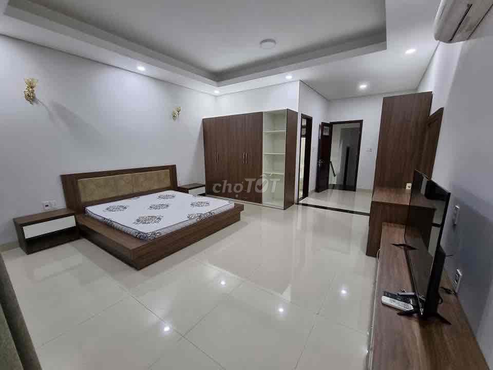 Sát biển Nguyễn Tất Thành - 4PN - Full Nội Thất