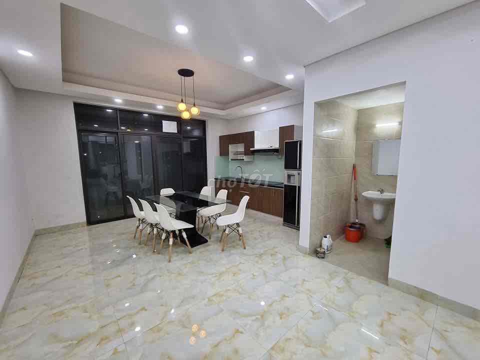 Sát biển Nguyễn Tất Thành - 4PN - Full Nội Thất