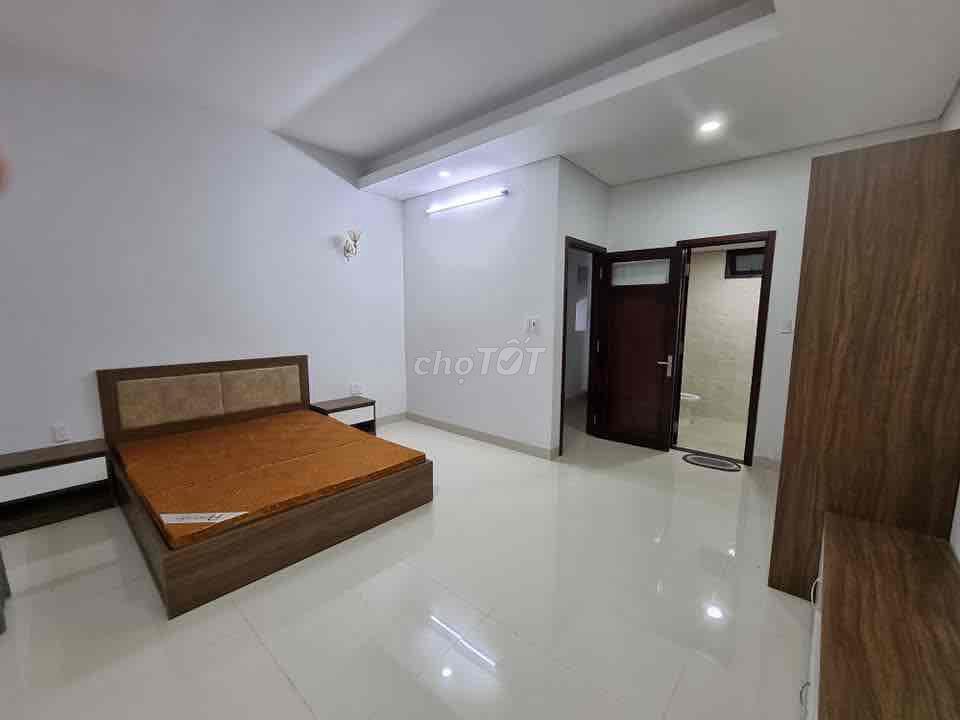 Sát biển Nguyễn Tất Thành - 4PN - Full Nội Thất