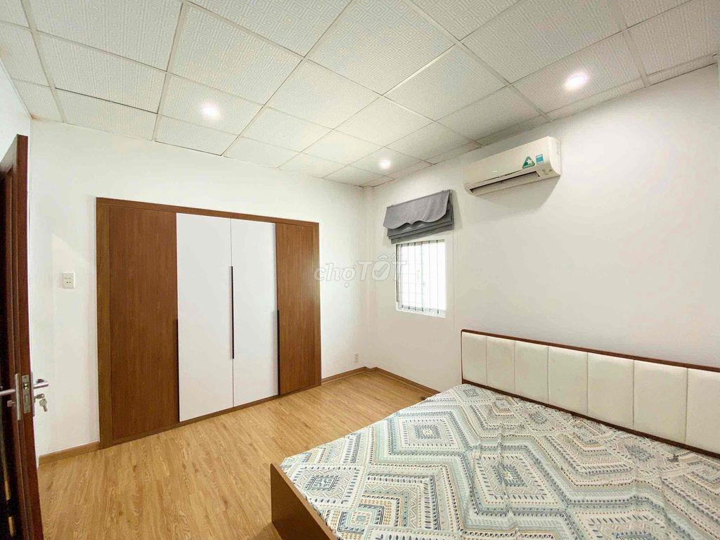 Mặt Tiền Đỗ Quang - 2PN - 18 triệu/ tháng