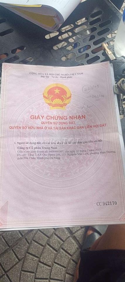 lô đất hướng Đông Nam đẹp song song nguyễn tất thành cần bán 