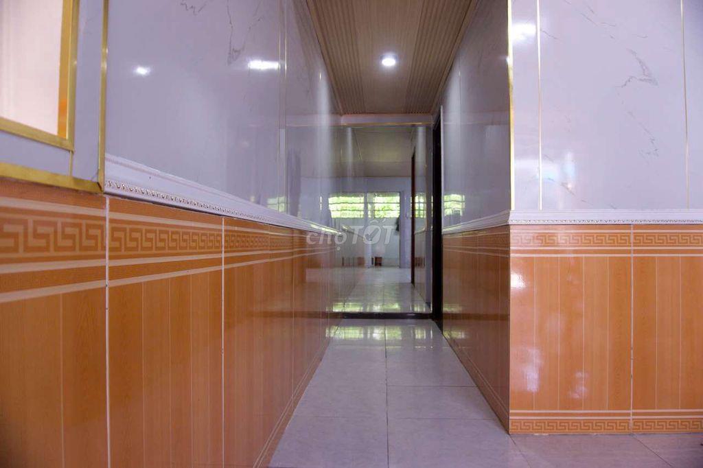 nhà khu phố chợ túy Loan cần bán 