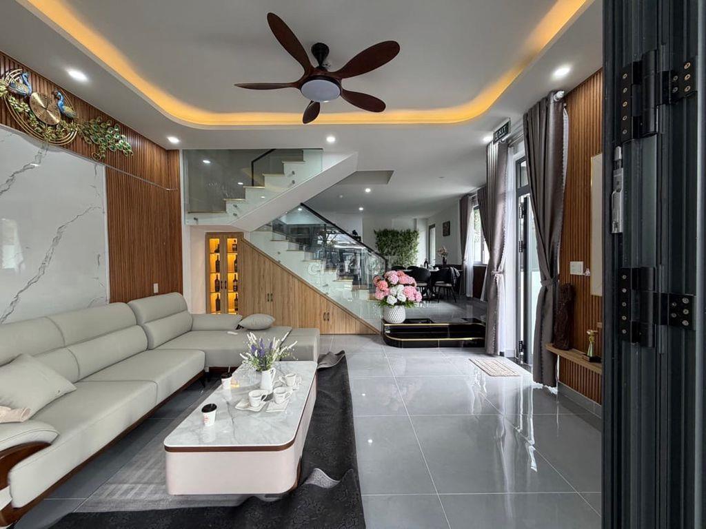 📞📞📞SIÊU VILLA HỒ BƠI GÓC 2 MẶT TIỀN - PHỐ BIỂN - SƠN TRÀ 🔥🔥🔥