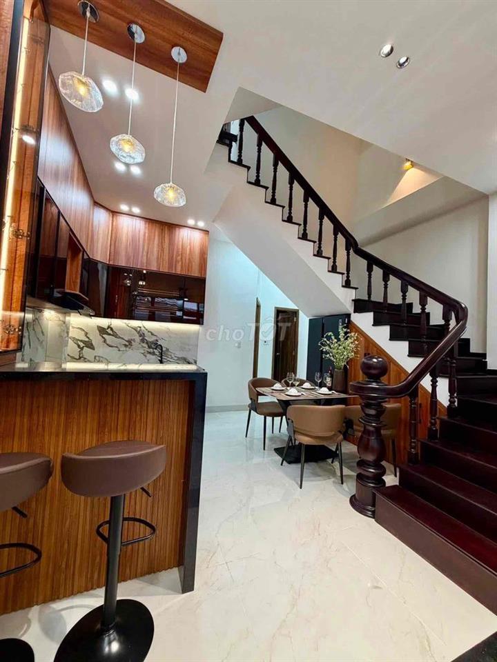 🔥 NHÀ ĐẸP 3 TẦNG KIỆT OTO NGUYỄN PHƯỚC NGUYÊN 65M2
