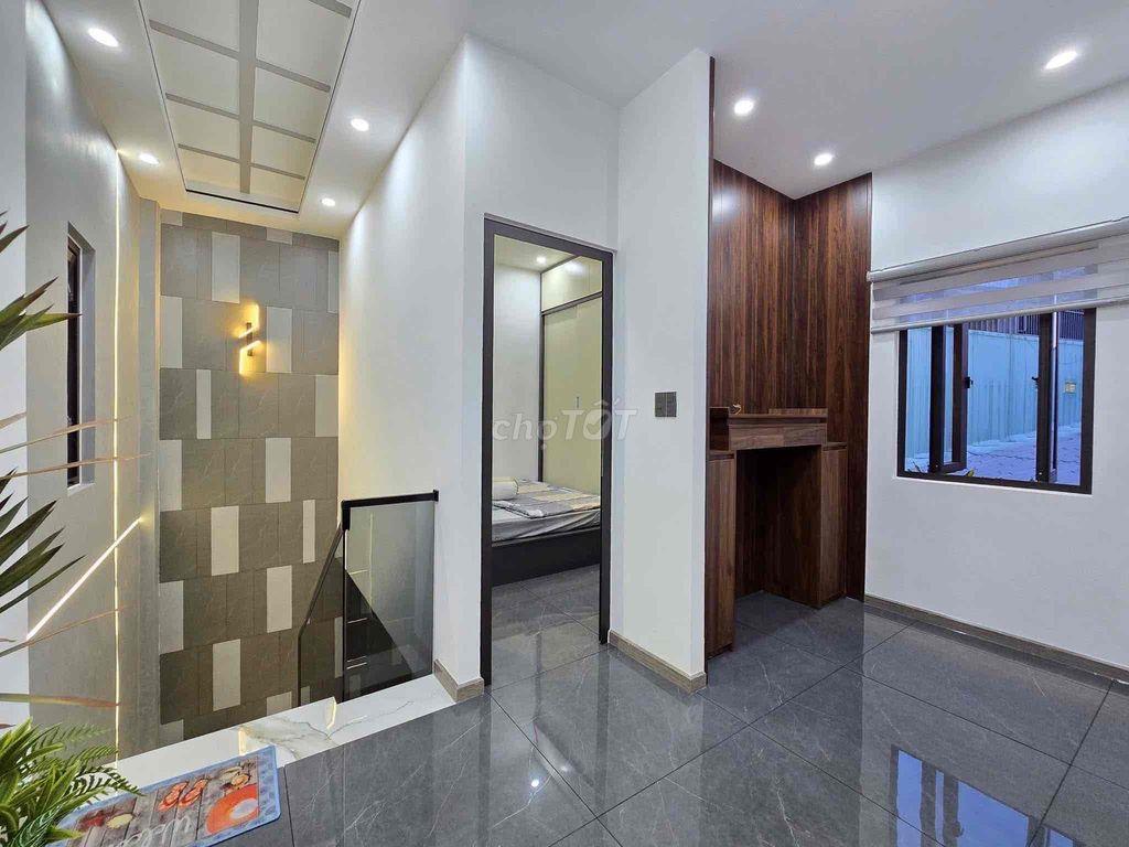 🔥NHÀ 3  TẦNG XÂY MỚI KIỆT NGUYỄN PHƯỚC NGUYÊN GẦN ĐƯỜNG