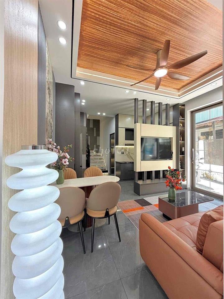 🔥NHÀ 3  TẦNG XÂY MỚI KIỆT NGUYỄN PHƯỚC NGUYÊN GẦN ĐƯỜNG