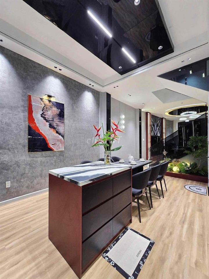 🔥 NHÀ ĐẸP MẶT TIỀN 5M5 CHÂU THƯỢNG VĂN - TRUNG TÂM HOÀ CƯỜNG